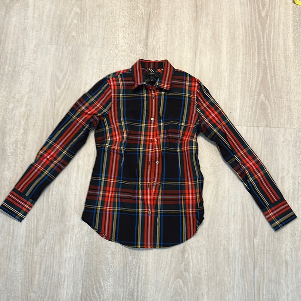 J CREW TATRAN BUTTON DOWN BLOUSE (CURVY)